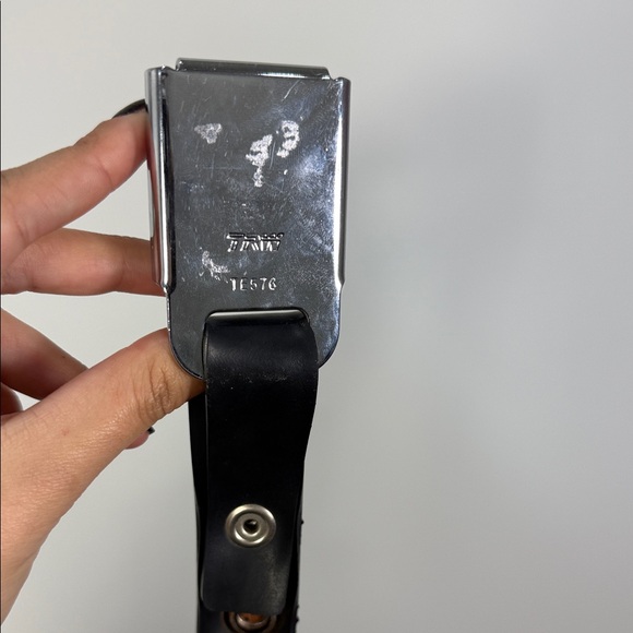 Vintage Black Beer Bottle Cap Accent Belt with Silver Buckle - Picture 8 of 8